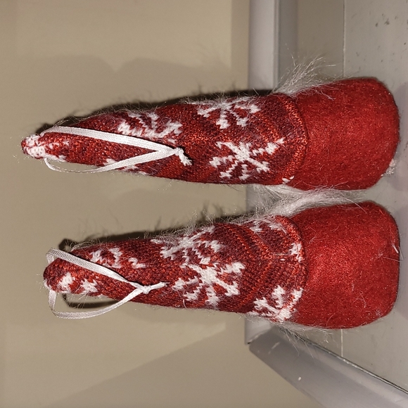 NWOT Set of 3 Christmas Gnomes - Picture 13 of 16